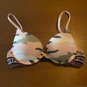Victoria’s Secret PINK Push Up Bra